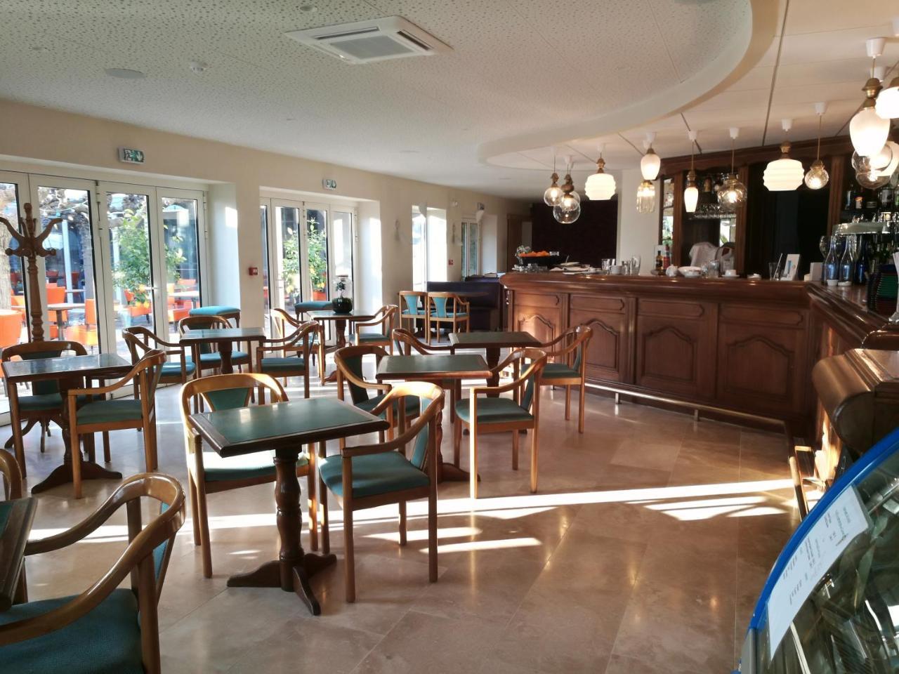 Logis Hotel Le Provencal Les Issambres Buitenkant foto
